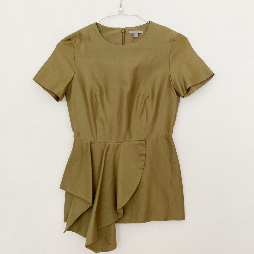 ❤️‍🔥FLASH SALE❤️‍🔥 COS Peplum Blouse Women's Size 4 Green Short Sleeve